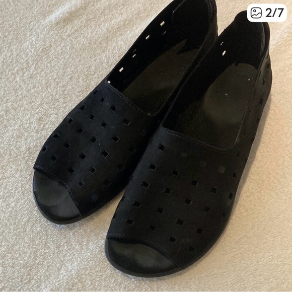 Sesto Meucci Shoes - Sesto Meucci Evonne Black Perforated Flats, Size 7 1/2